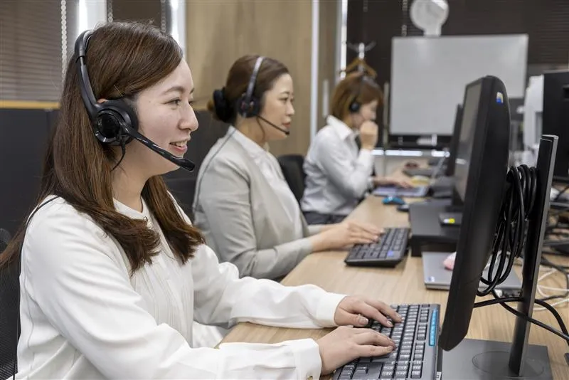 コールセンター画像が入ります